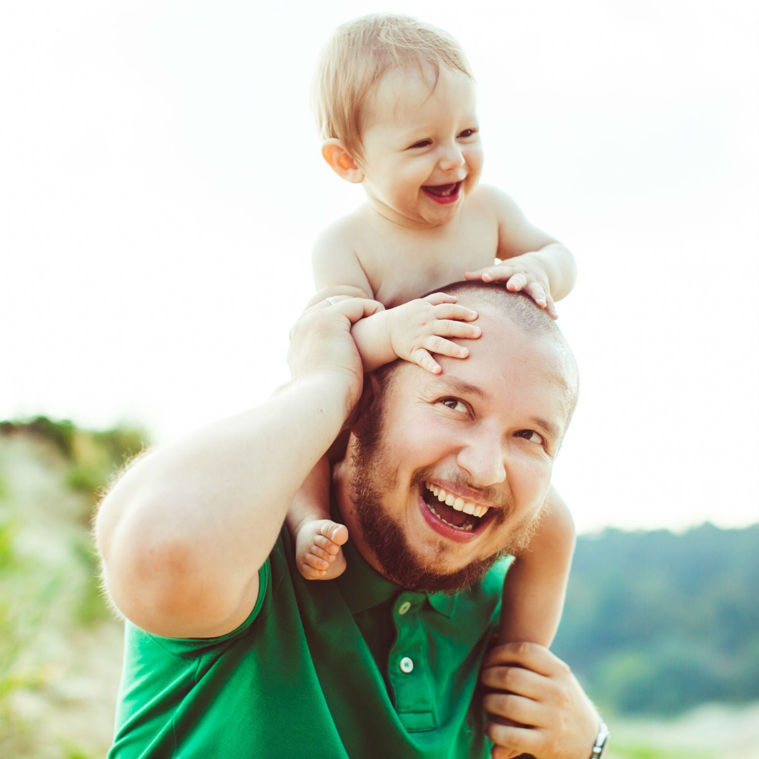 jeune papa bébé 